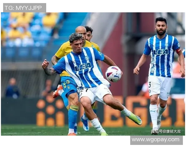 塞维利亚遭拉斯帕尔马斯逼平，客场失分放大差距，争夺欧冠资格压力增大